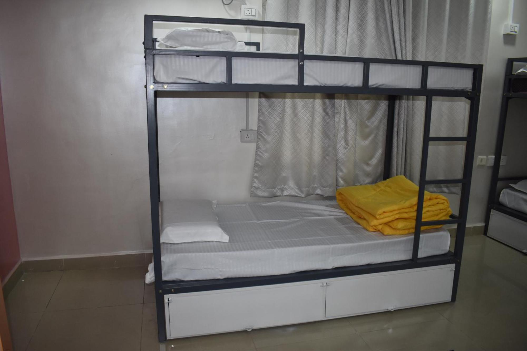 Hotel Hyderabad Wanderers Cave Esterno foto